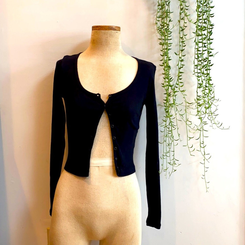 American Apparel cropped ribbed black cardigan M